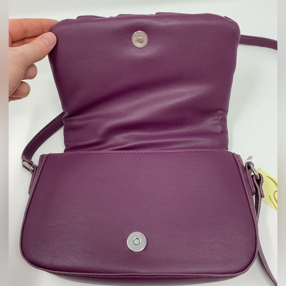 NWT Collection Eighteen Handbag - Picture 6 of 14